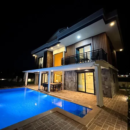 Villa 8 Sleeps, Private Pool, Luxury - Awz 314 *